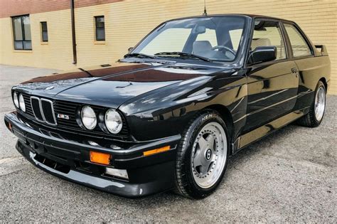 $26,900 (OBO) Dealership. . Bmw classic for sale